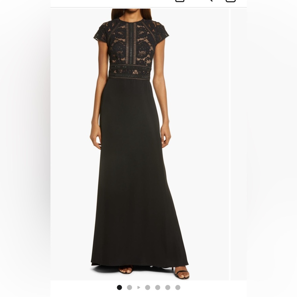 Tadashi Shoji Lace & Crepe A Line Gown-Navy